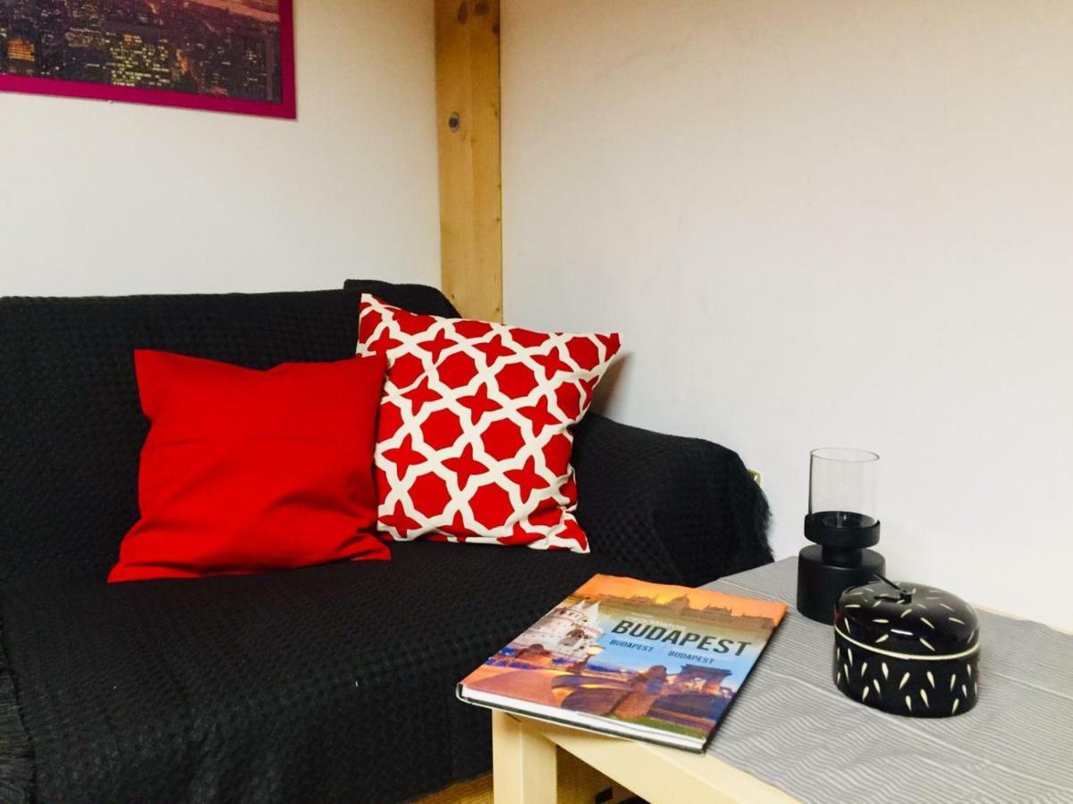Ferjoe'S Home Apartman Budapest Eksteriør billede