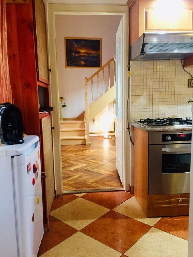 Ferjoe'S Home Apartman Budapest Eksteriør billede